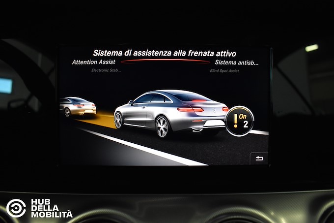 MERCEDES-BENZ E 220 d 4Matic Sport